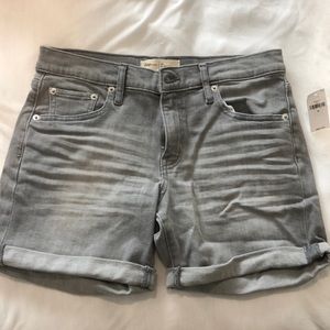 GAP Gray Shorts Size 26